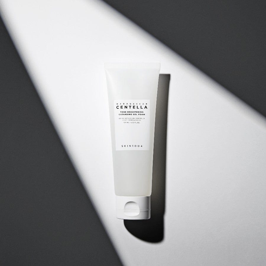 Skin1004 Brightening Cleansing Gel Foam