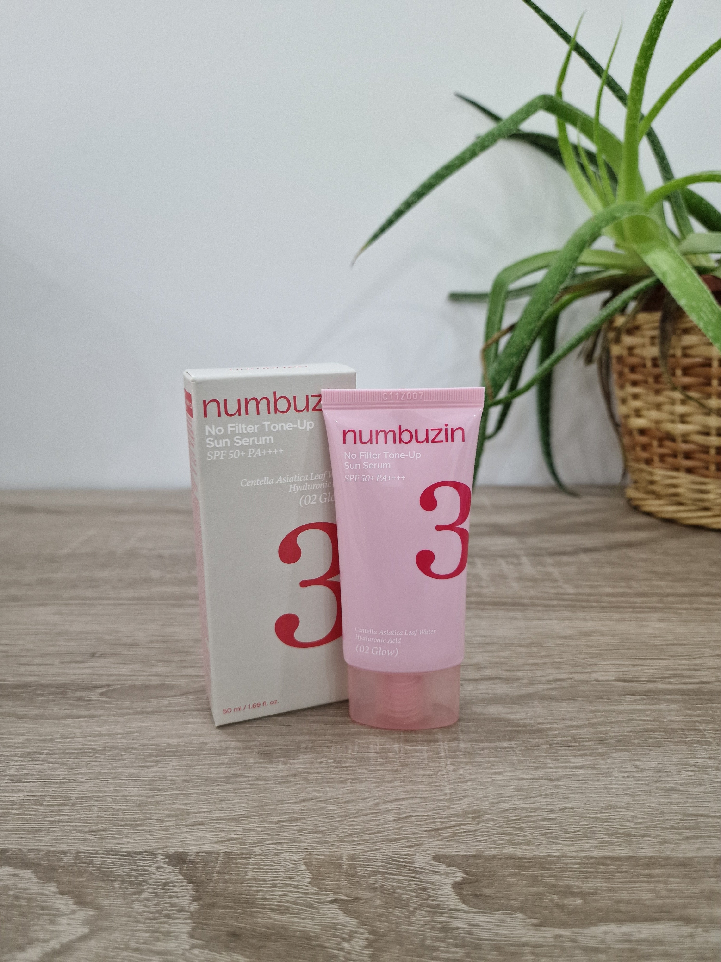 Numbuzin No Filter Tone-Up Sun Serum spf50+ Glow (02)