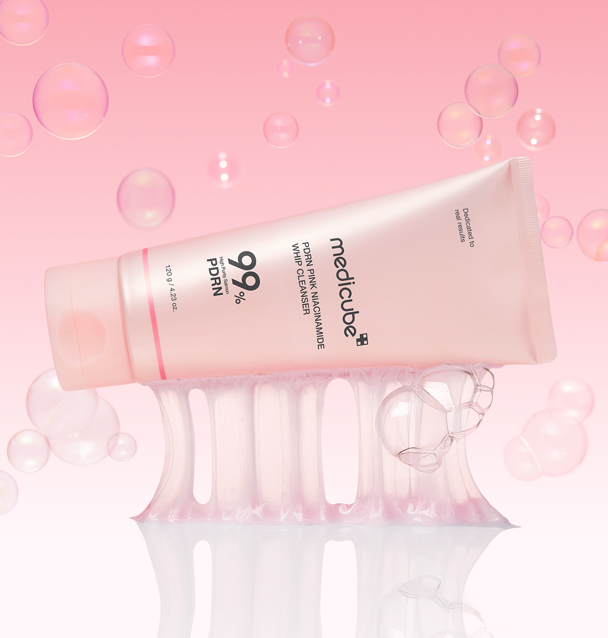Medicube PDRN Pink Niacinamide Whip Cleanser 99%